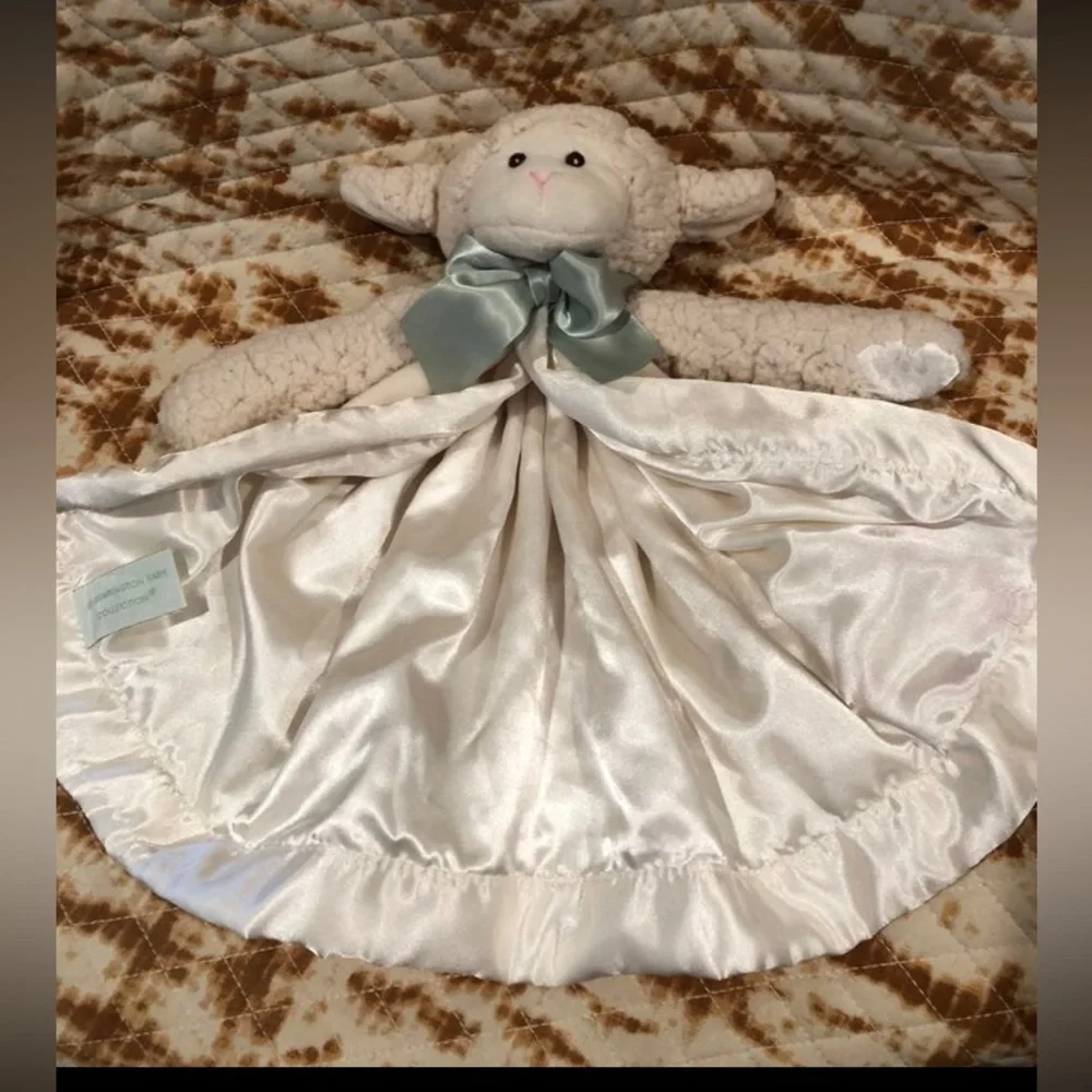 Bearington Baby Lamb Lovey